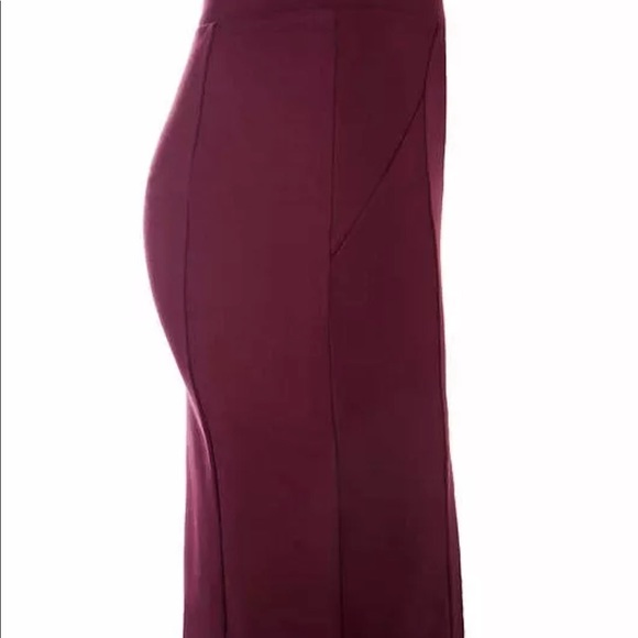 Mario SerraniComfort Fit Knit Skirt Size:XL - Picture 2 of 5